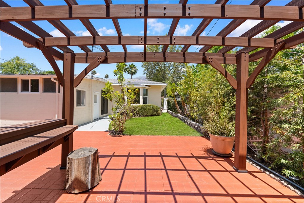 2326 Galbreth