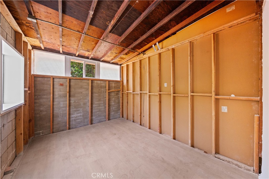 2326 Galbreth