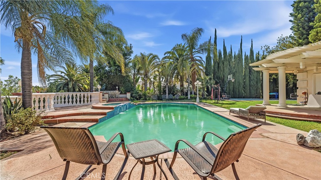 21866 Buckskin Drive