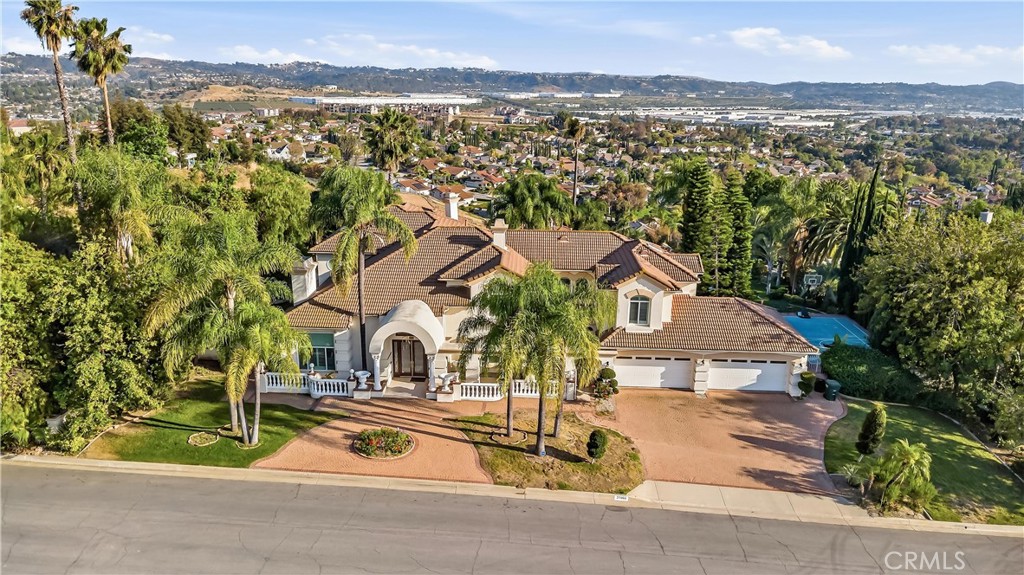 21866 Buckskin Drive