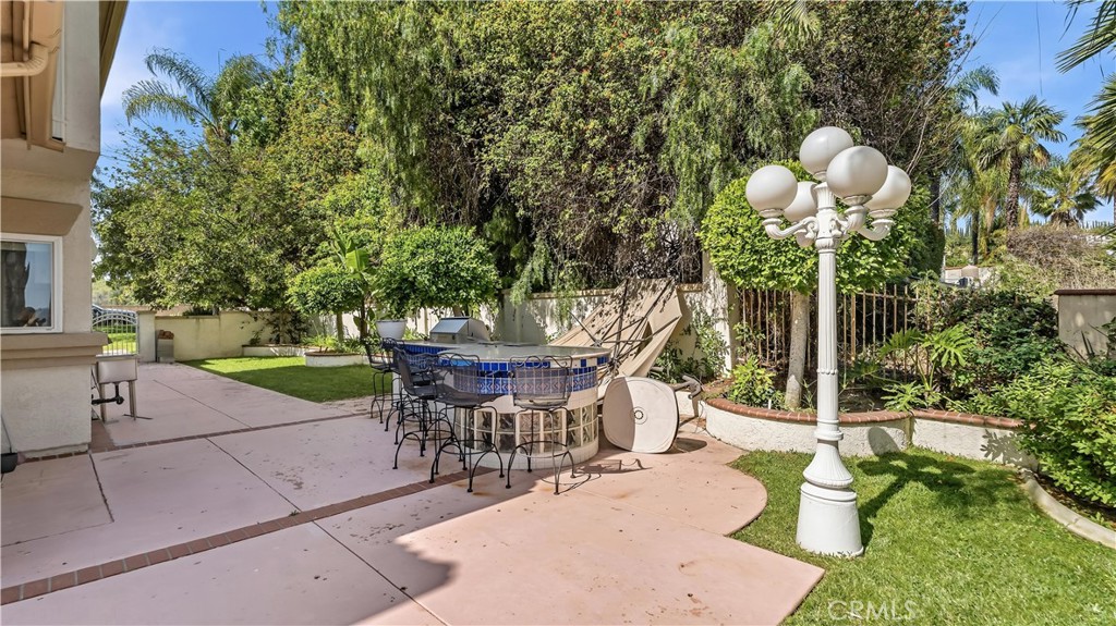 21866 Buckskin Drive