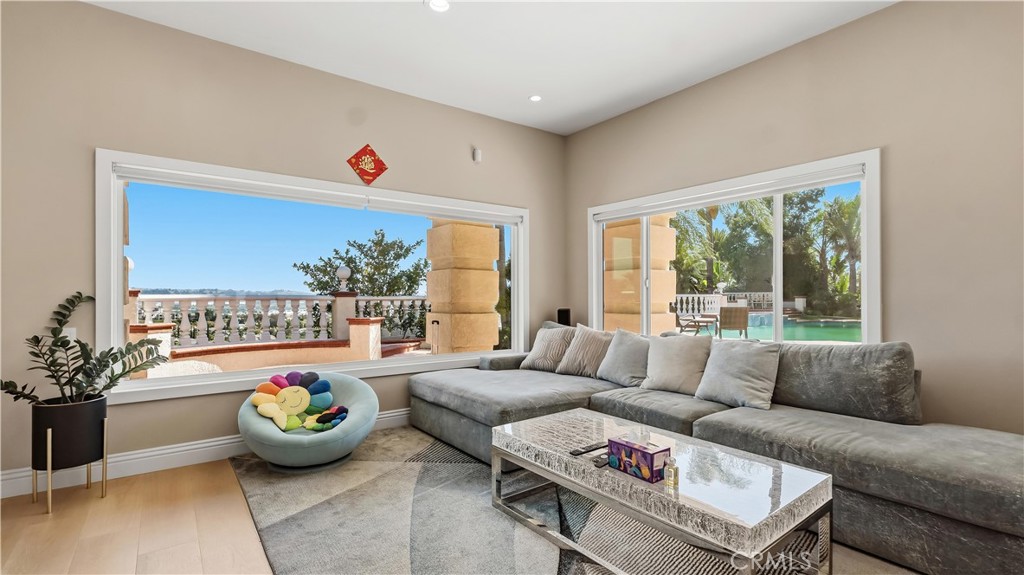 21866 Buckskin Drive
