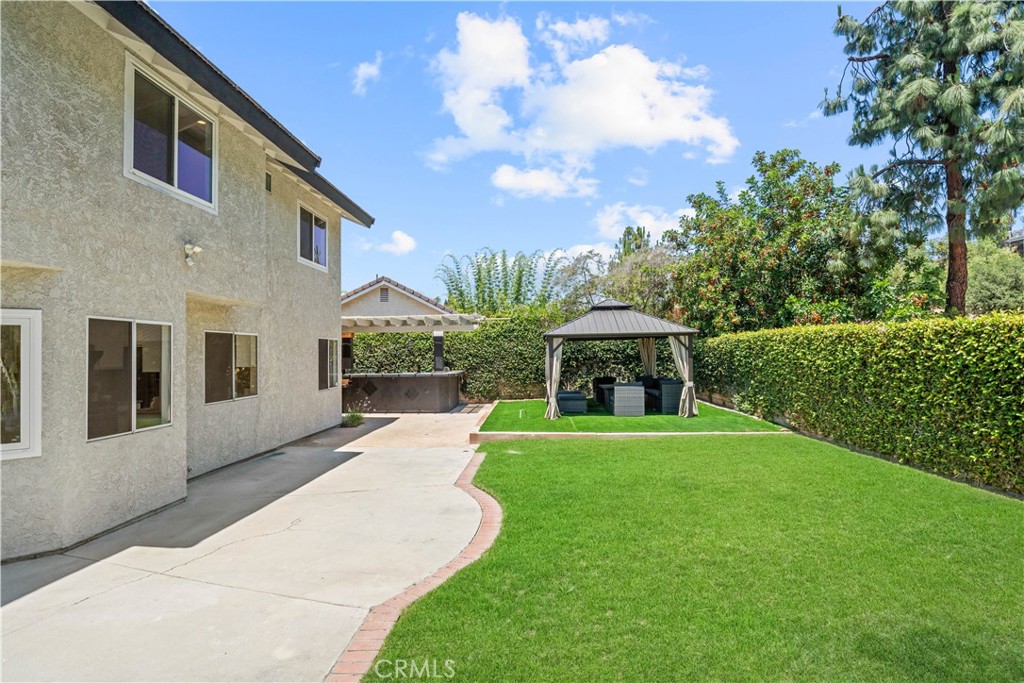 1010 Cogburn