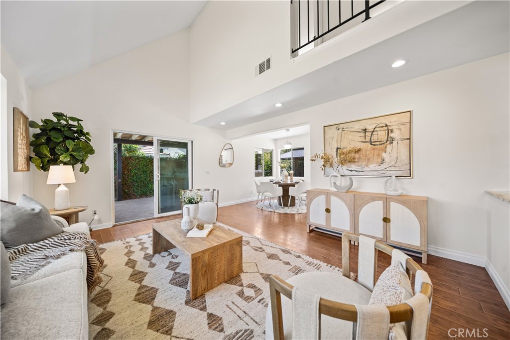 1010 Cogburn