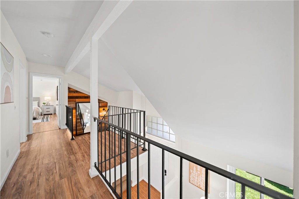 1010 Cogburn