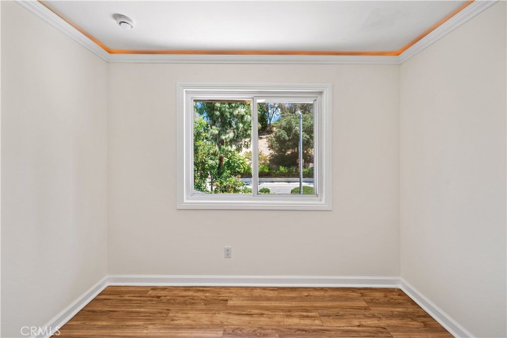 1010 Cogburn