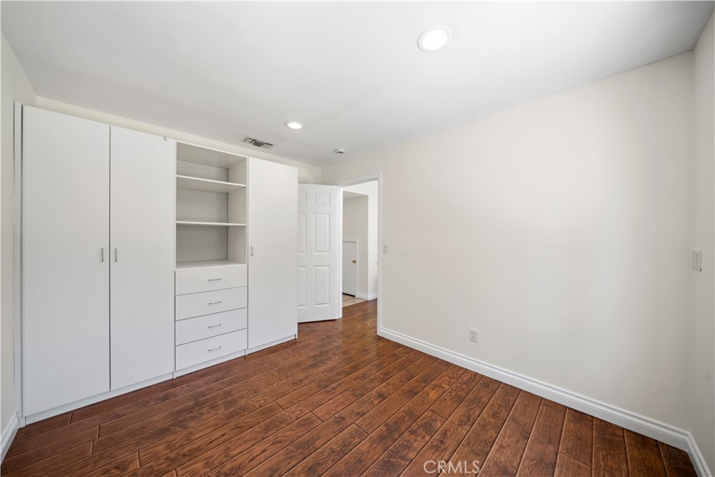 1010 Cogburn