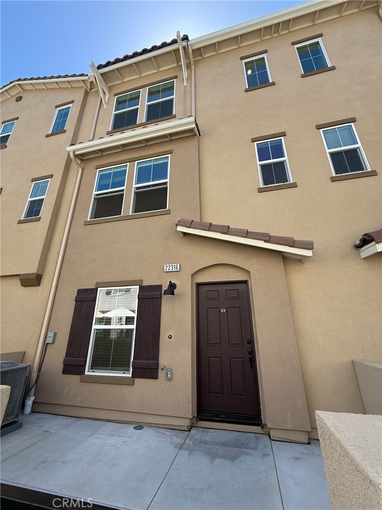 22316 Spanish Oak Court