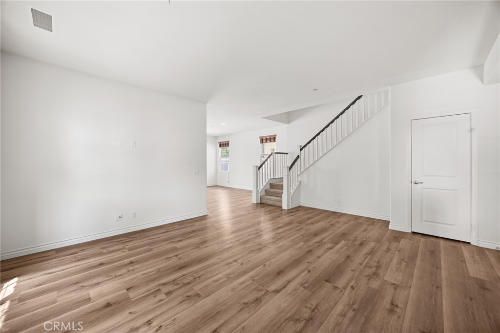 107 E Triana Court E