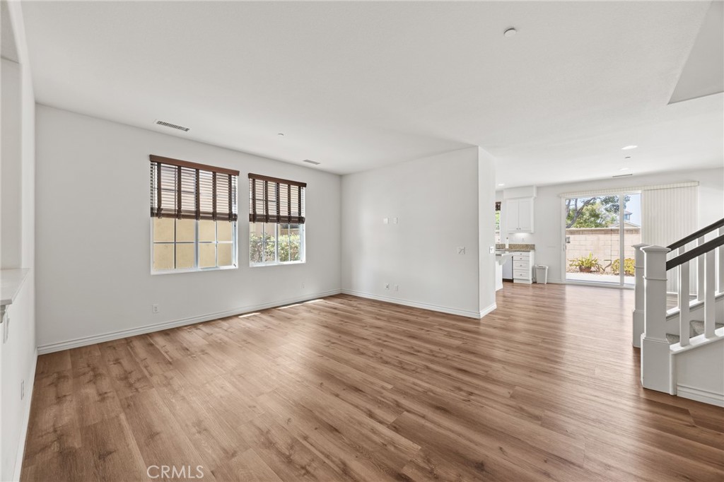 107 E Triana Court E