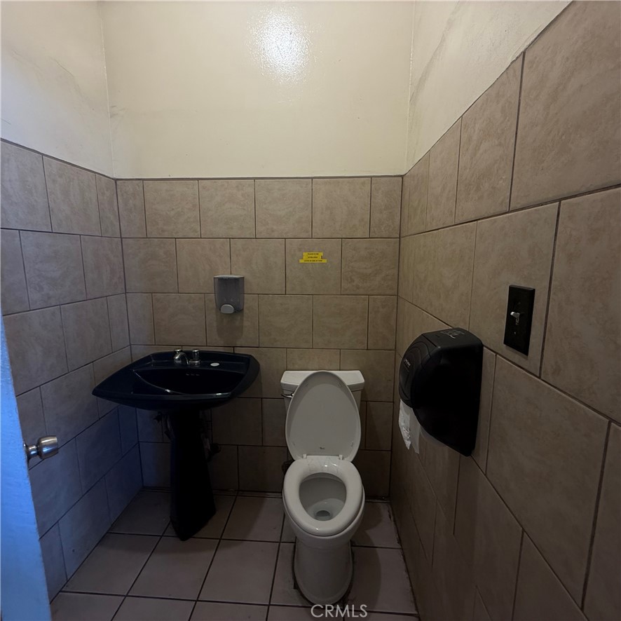 16918 Saticoy
