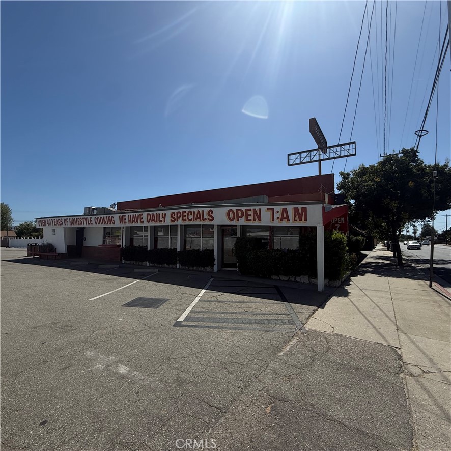 16918 Saticoy