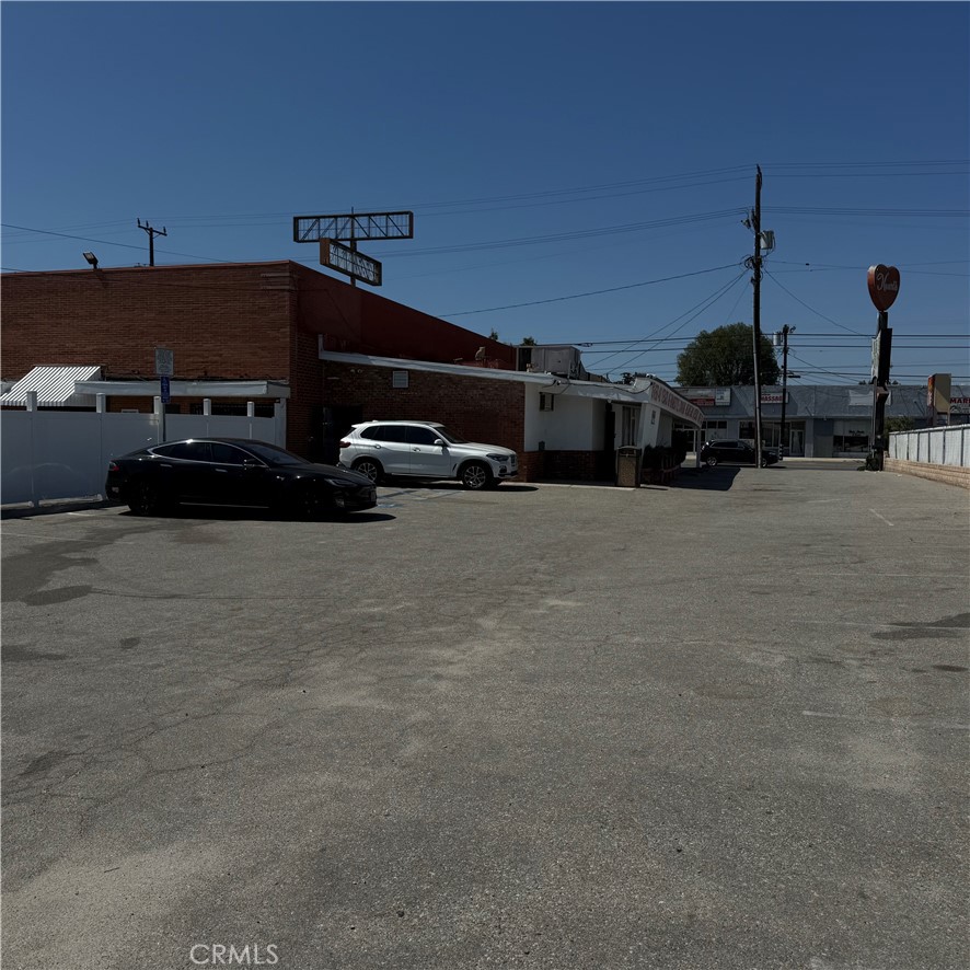 16918 Saticoy