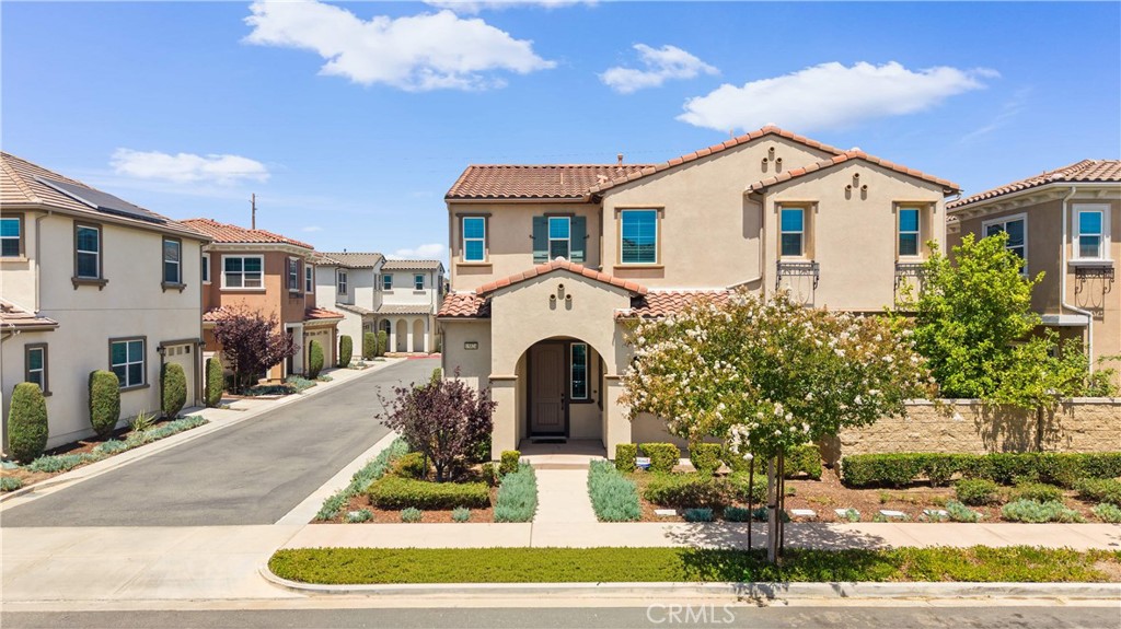 15824 Ellington Way