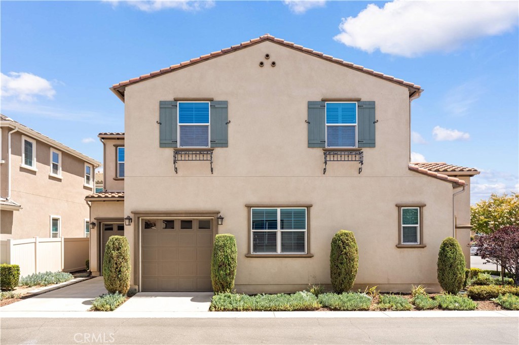 15824 Ellington Way