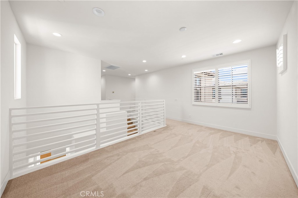 15824 Ellington Way