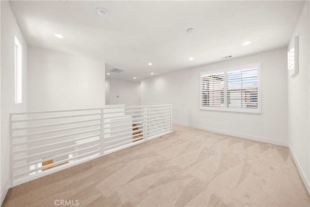 15824 Ellington Way
