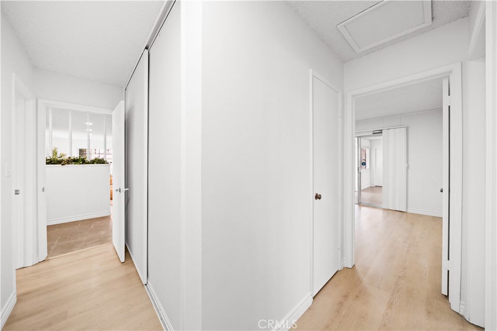 1346 N Shelley