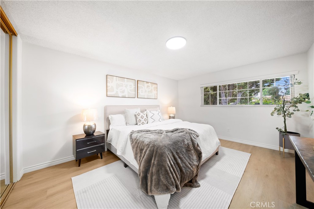 1346 N Shelley