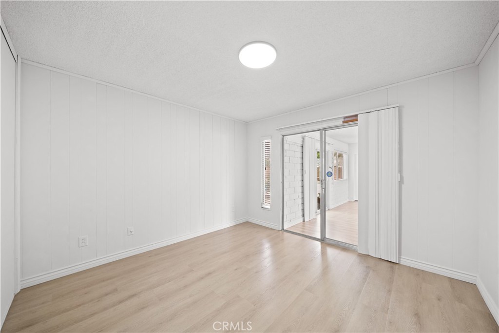 1346 N Shelley