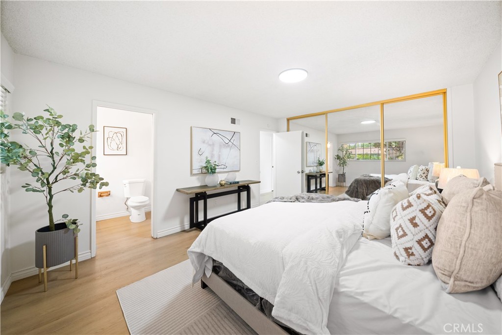 1346 N Shelley