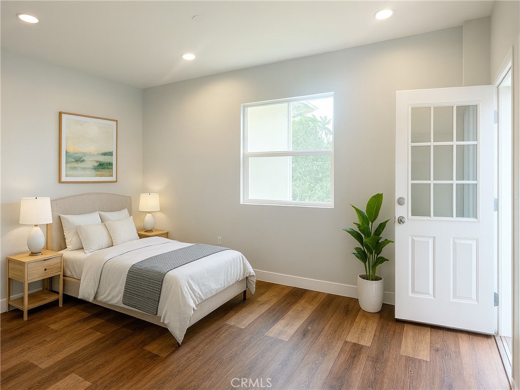 300 E Alhambra Road E