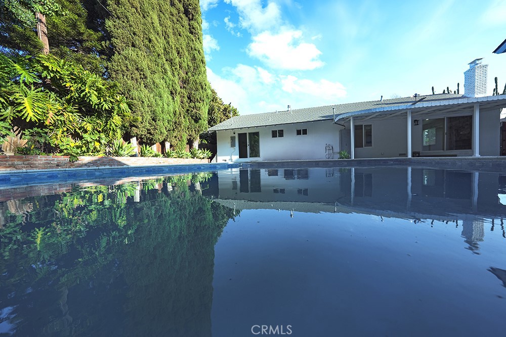 2149 Victoria Drive
