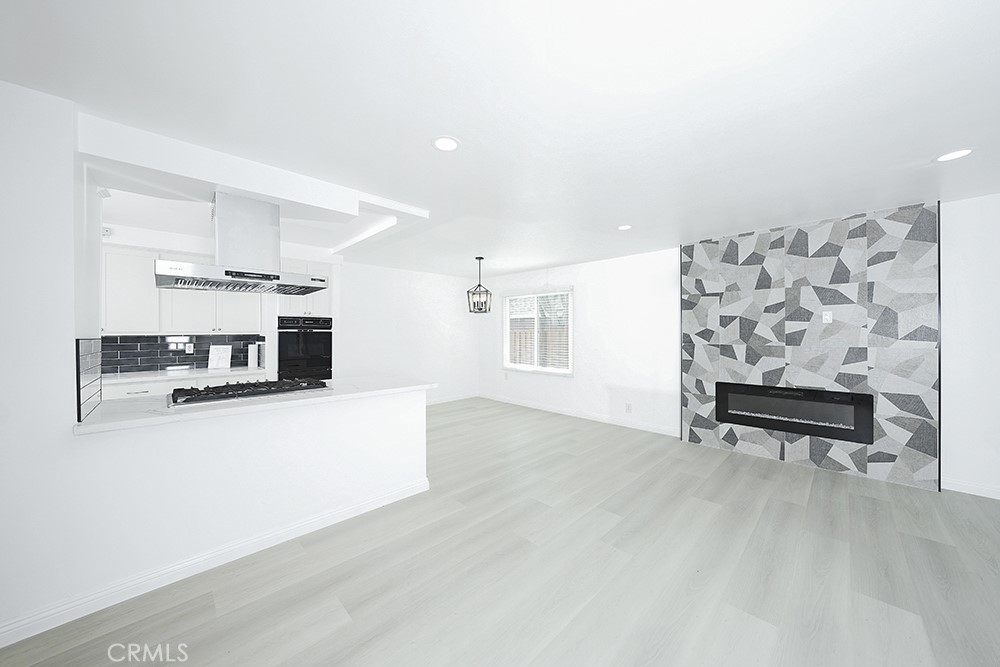 2149 Victoria Drive