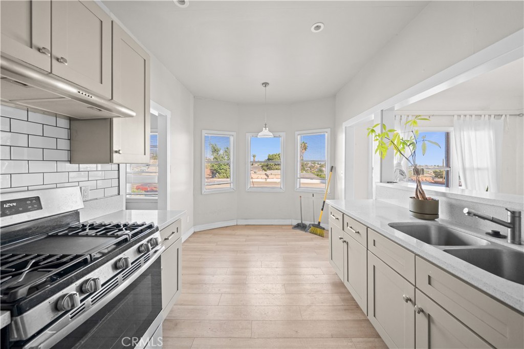 2441 Fairmount