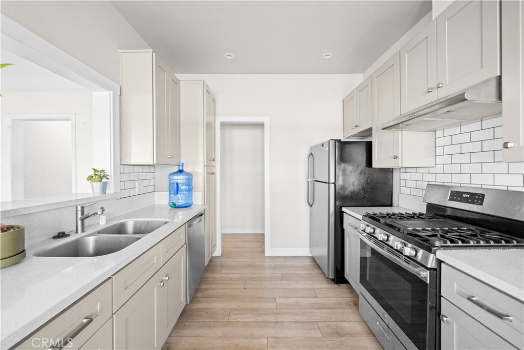 2441 Fairmount