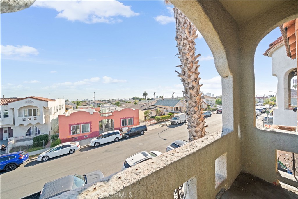 2441 Fairmount