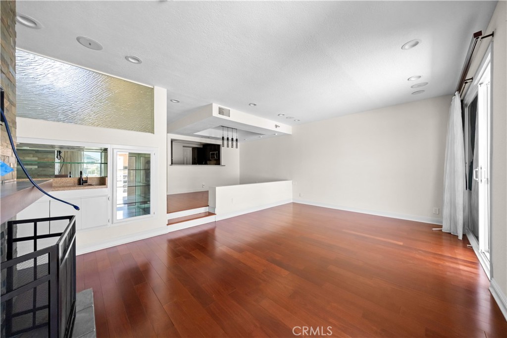 3312 Tempe
