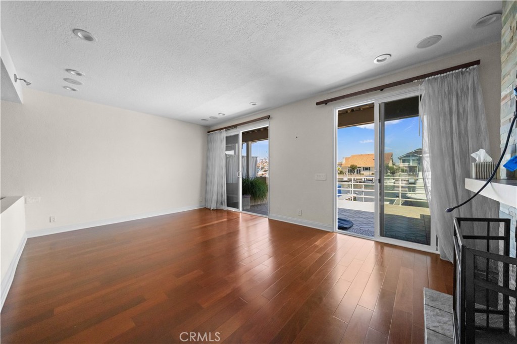 3312 Tempe