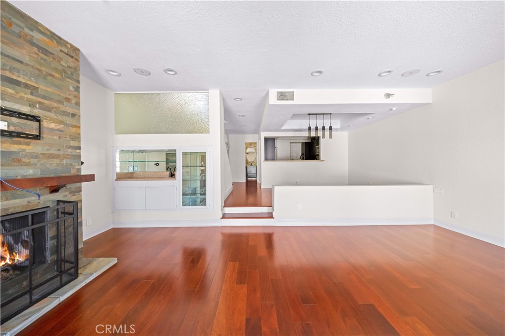 3312 Tempe