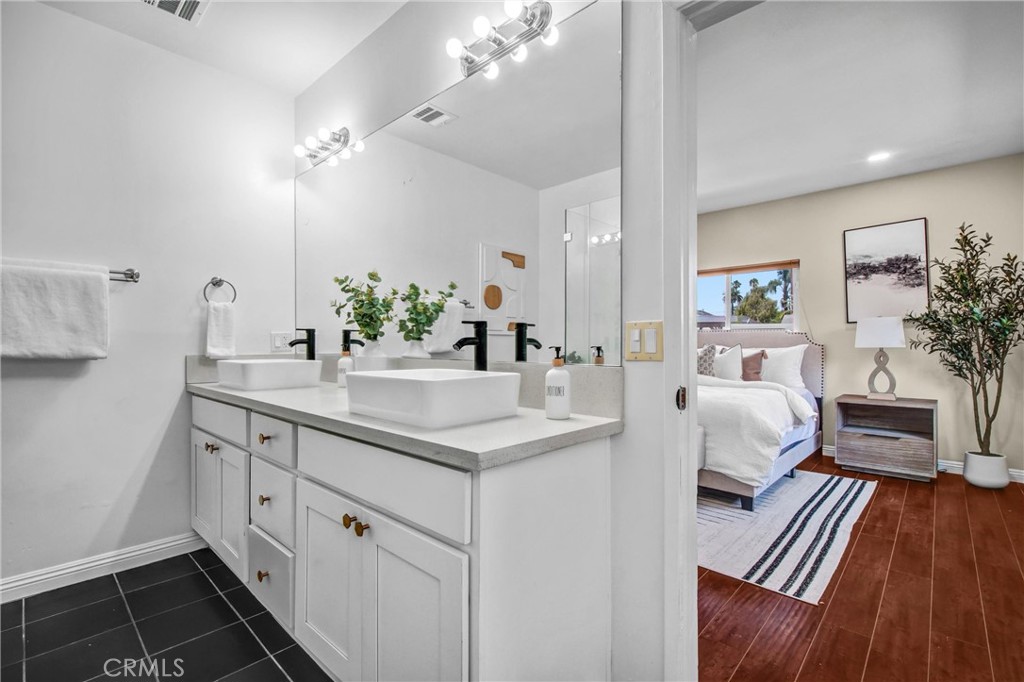 4223 Dalton