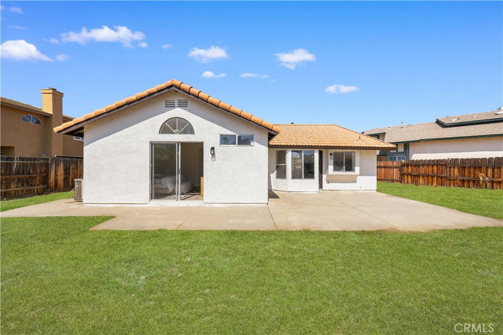24716 Freeport Drive