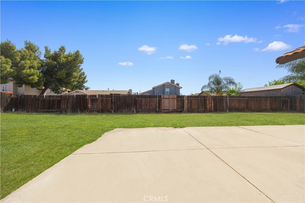24716 Freeport Drive