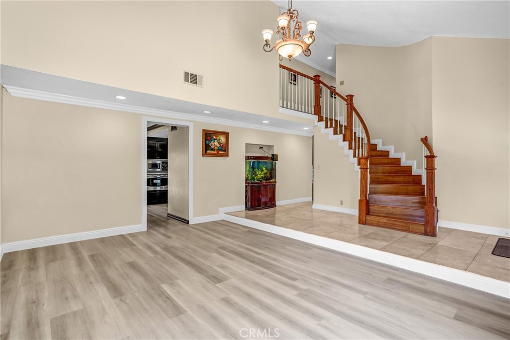 3931 E Lorencita Drive