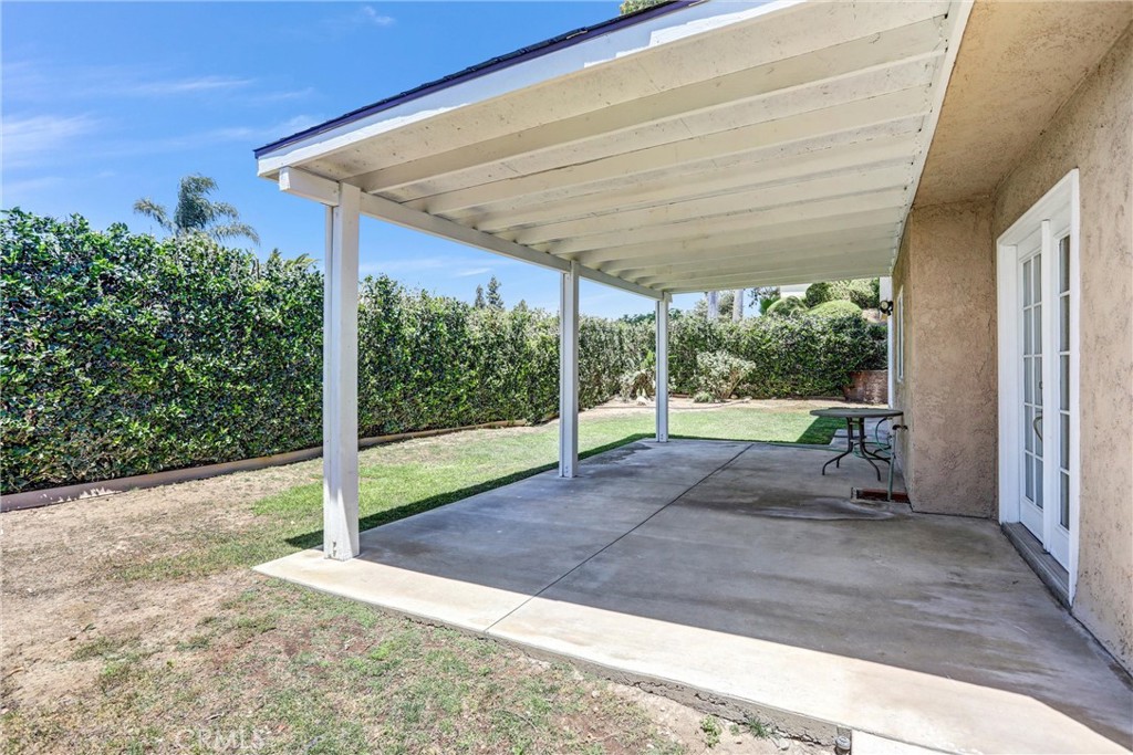 3931 E Lorencita Drive