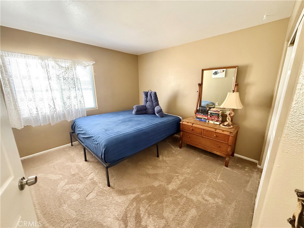 1046 Sycamore