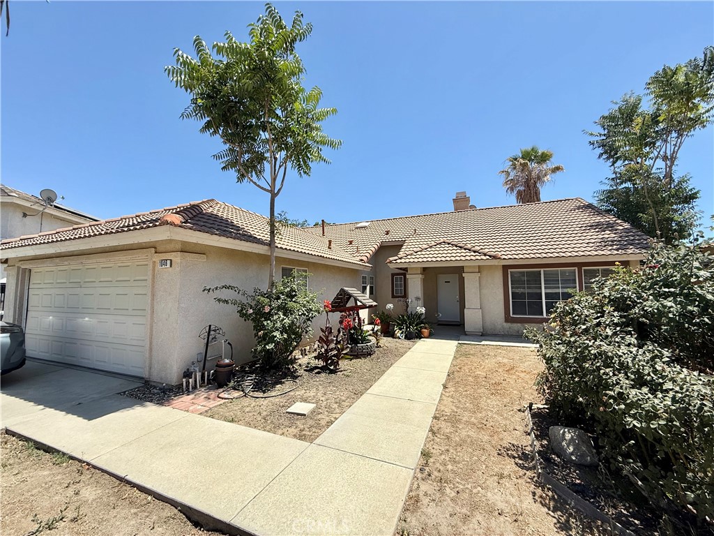 1046 Sycamore