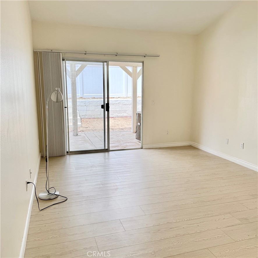 15376 Sandhurst