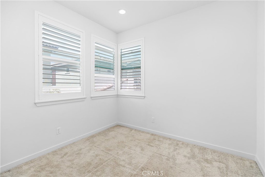 11052 Panoramic