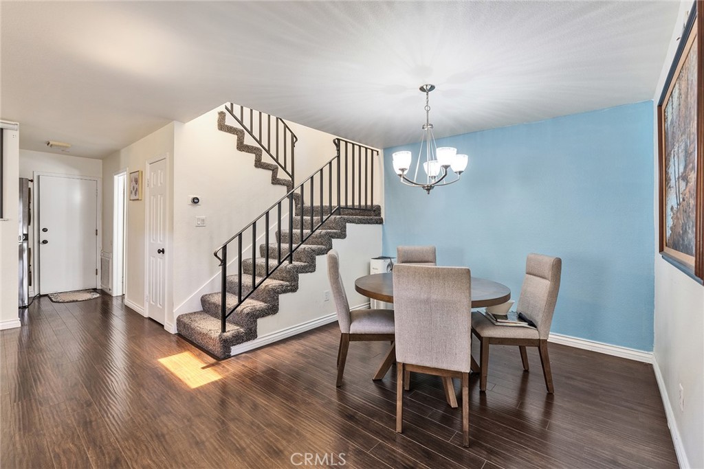 919 Bidwell