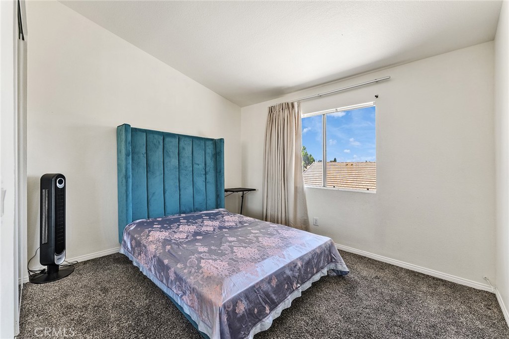 919 Bidwell