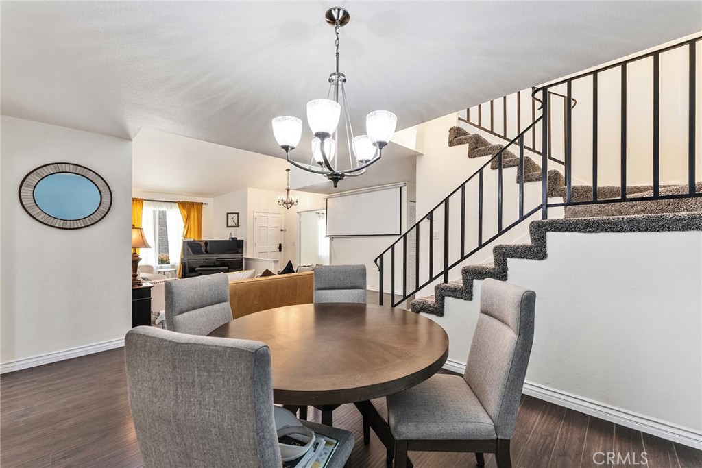 919 Bidwell