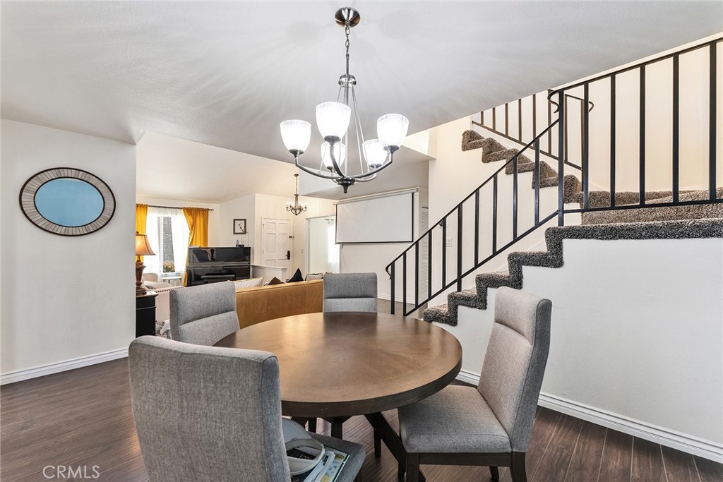 919 Bidwell