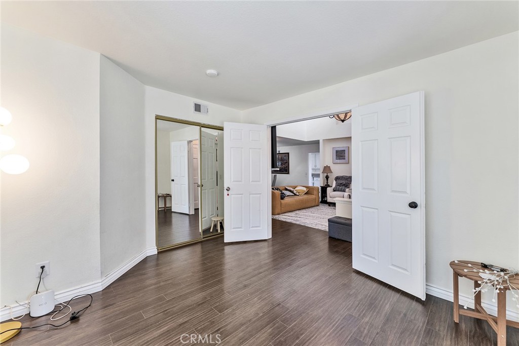 919 Bidwell
