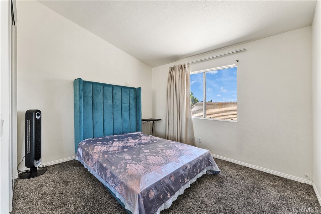 919 Bidwell
