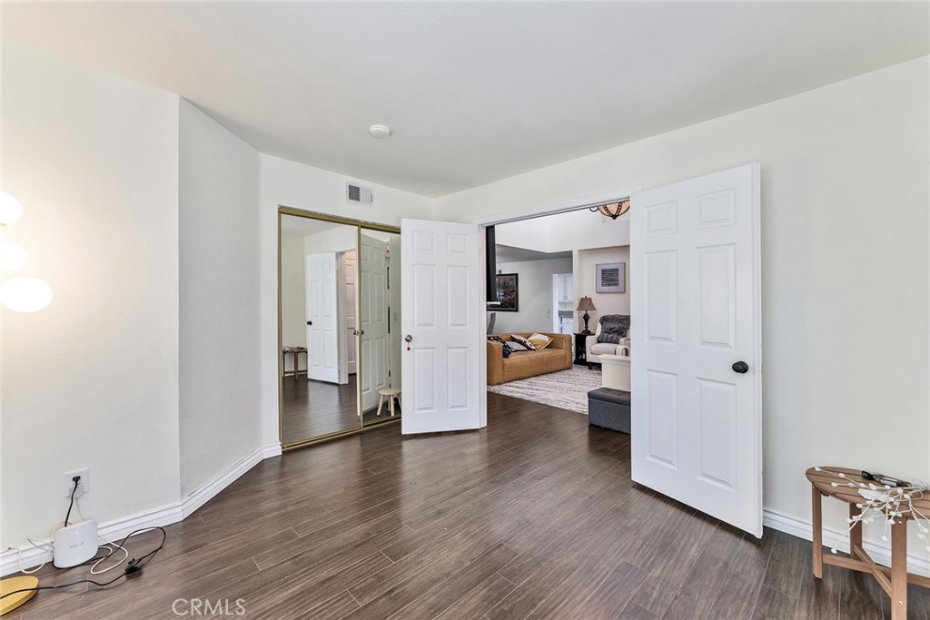 919 Bidwell